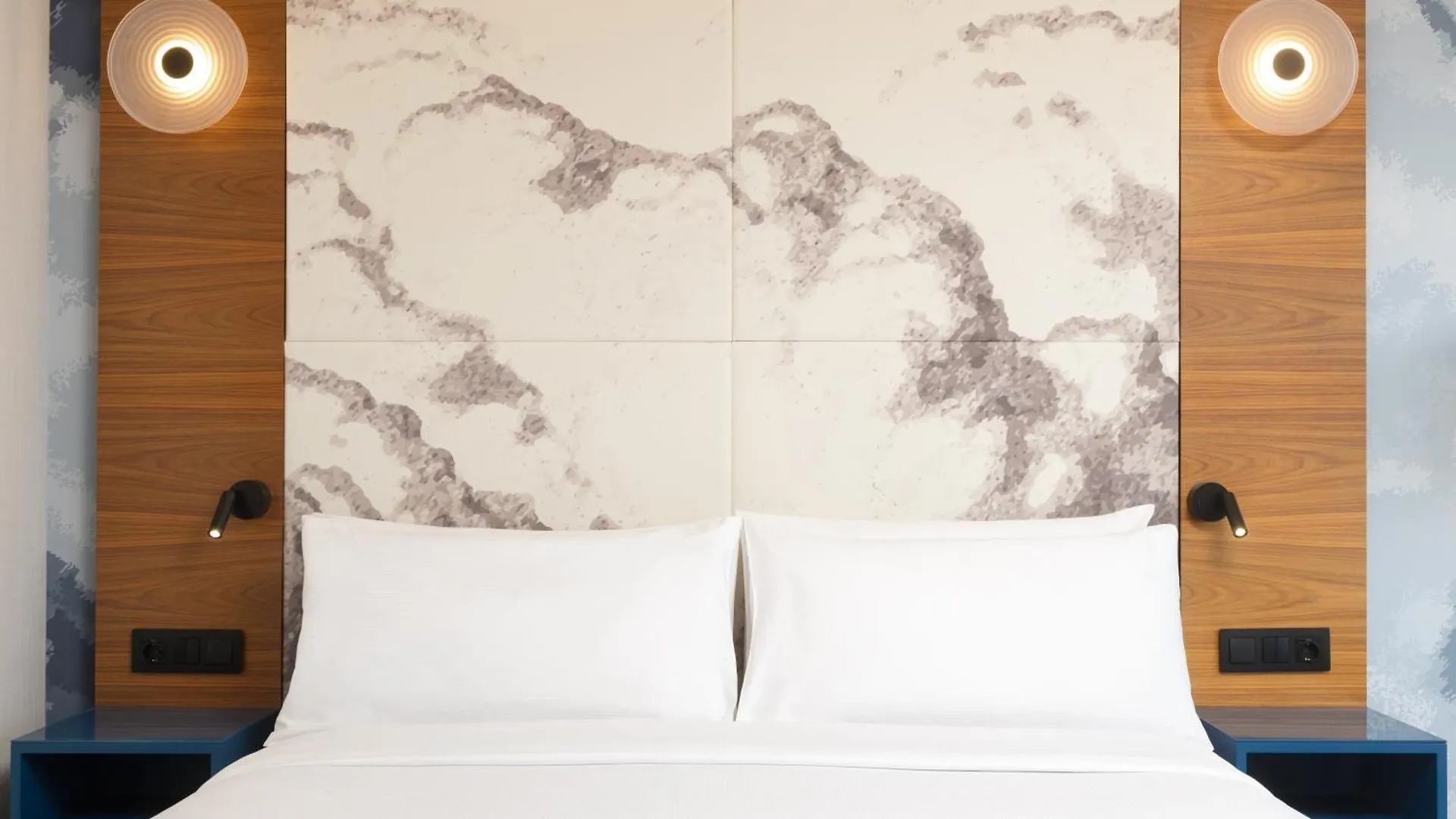 Hotel Hilton Barcelona 4*,  Španělsko