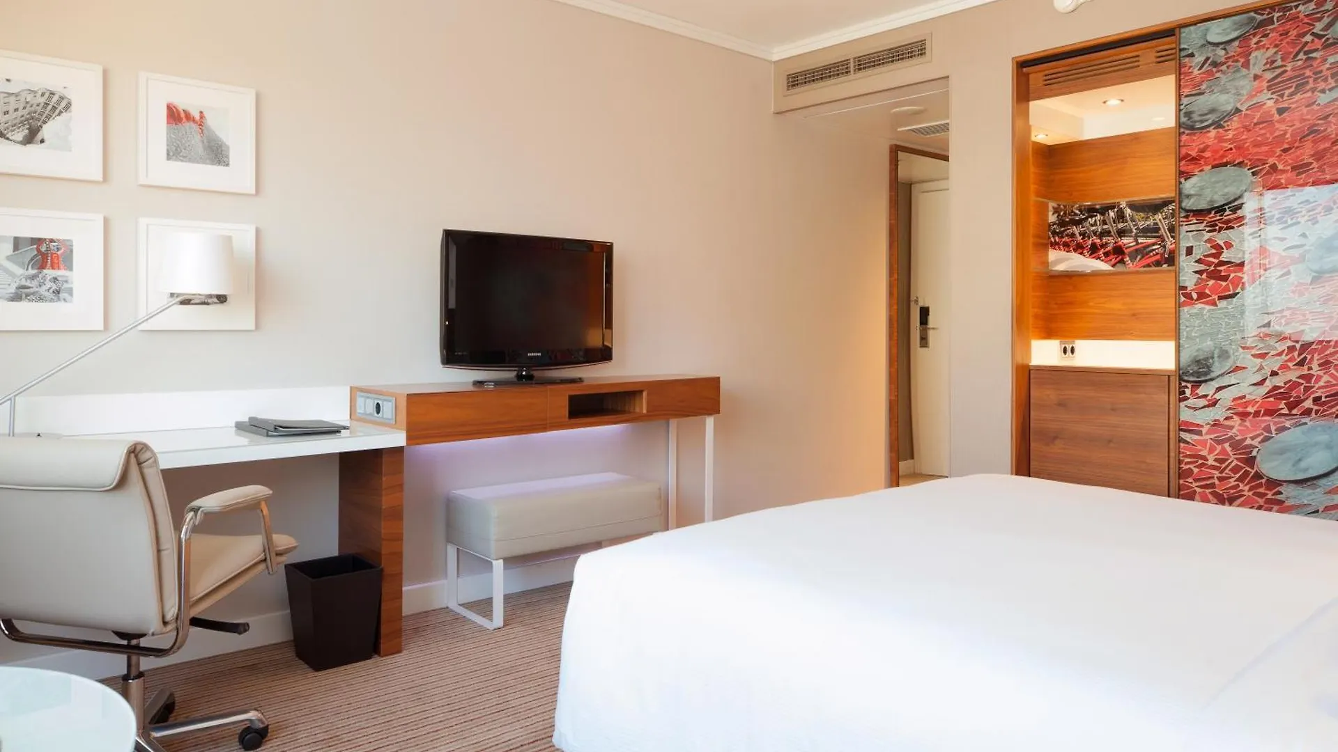 Hilton Barcelona Hotel 4*,