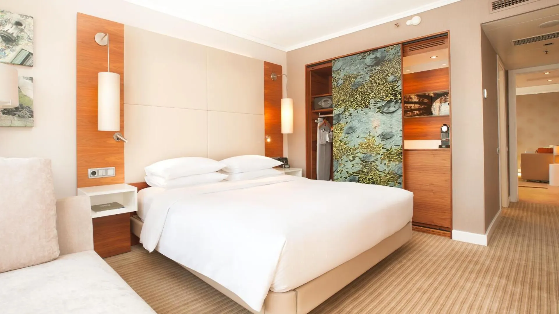 Hilton Barcelona Hotel 4*,  Spain